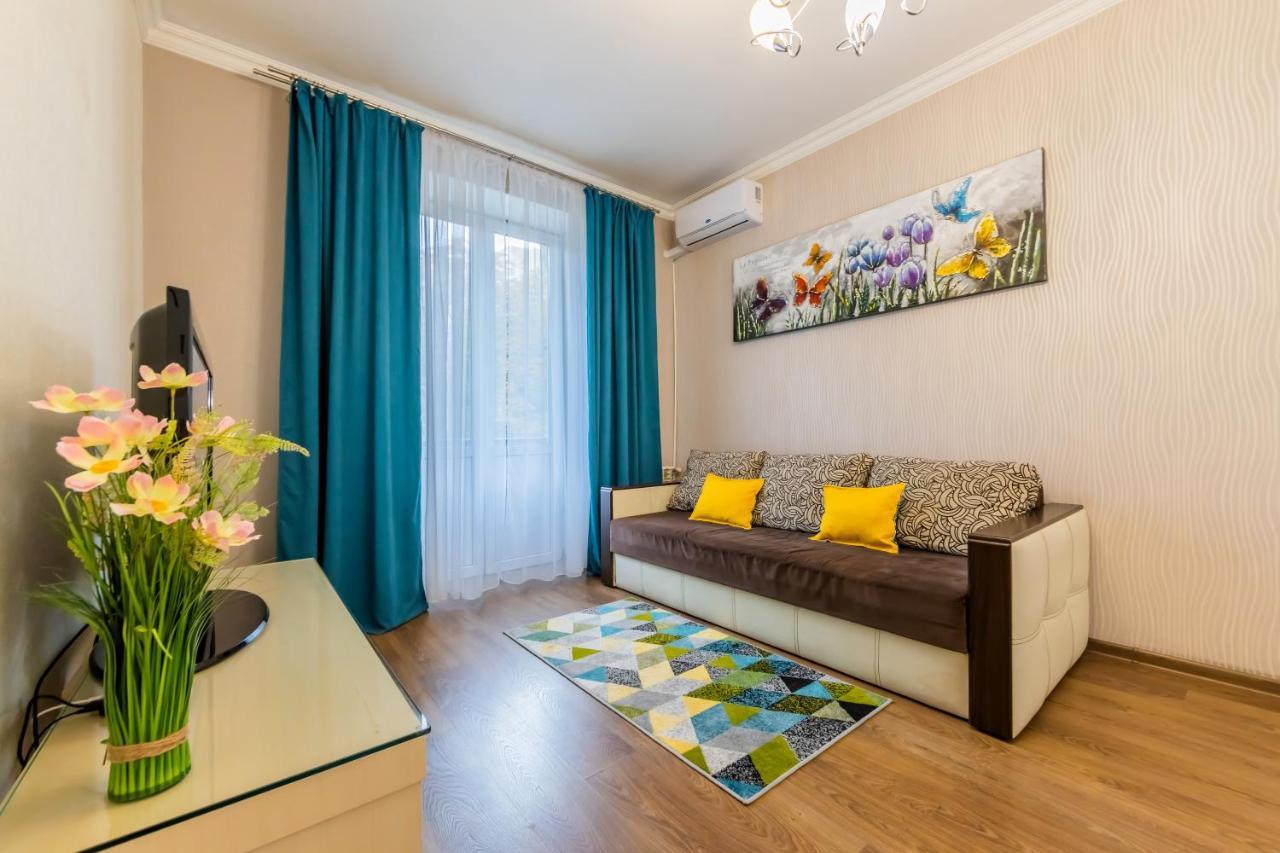 2К Квартира На Шота Руставелі, Бессарабка Kiew Exterior foto