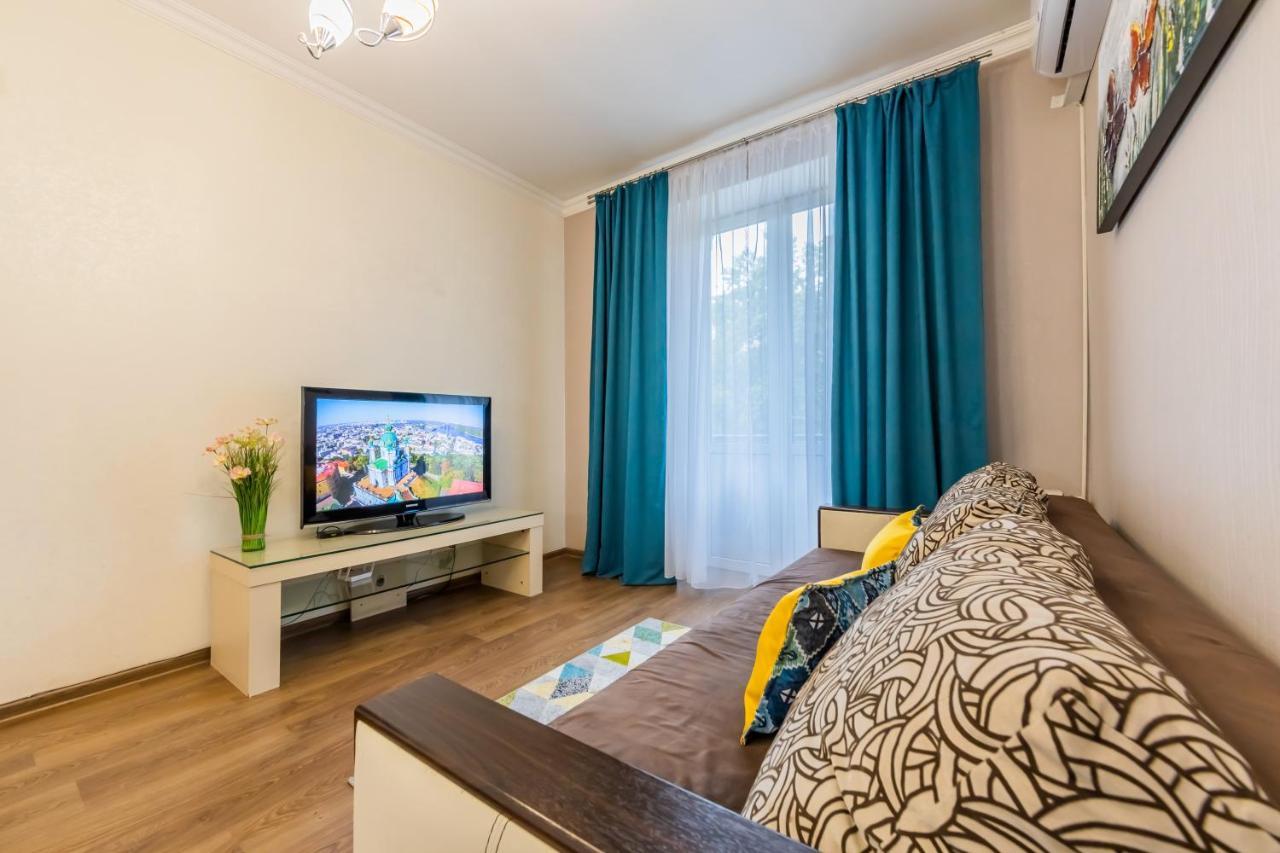2К Квартира На Шота Руставелі, Бессарабка Kiew Exterior foto